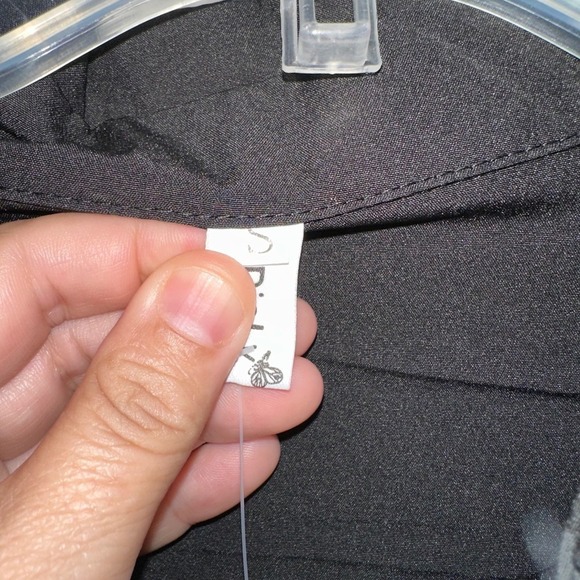 Black Woman's Dress Shirt Button Up Size Small 3/4 Sleeve Business Work Office - Picture 8 of 9